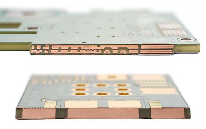 Section transversale de cuivre épaisse de carte PCB